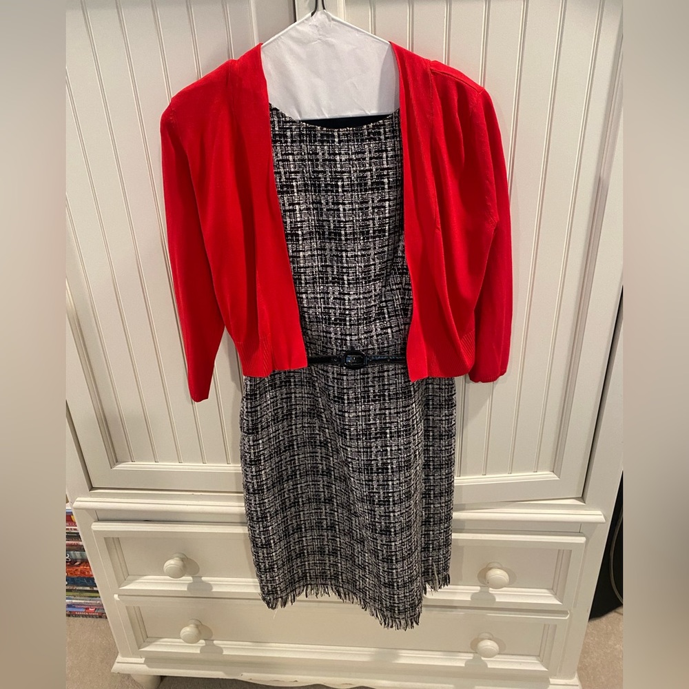 AGB Dress 2p two piece ready for the office or the office Christmas party.